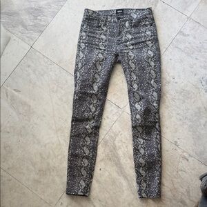Hudson Barbara Super Skinny Jeans Women's Size 26 Coated Gray Python